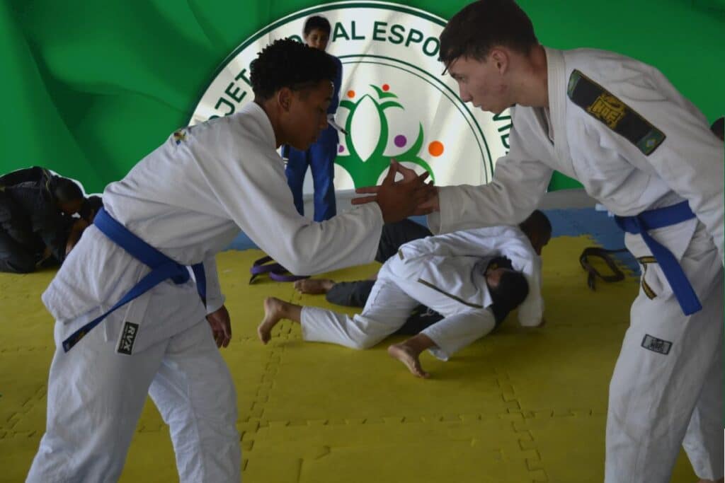 Projeto Social Esporte e Vida - Projeto Escola de Jiu-Jítsu