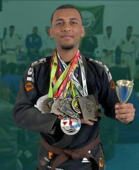 Kevyn Cândido Instrutor e competidor de Jiu-jítsu