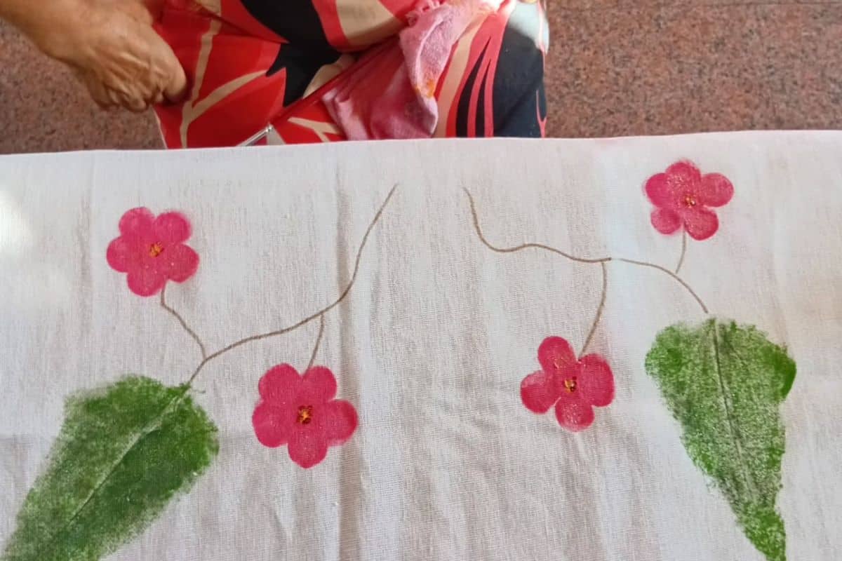 Projeto: Curso de Pintura em Tecido