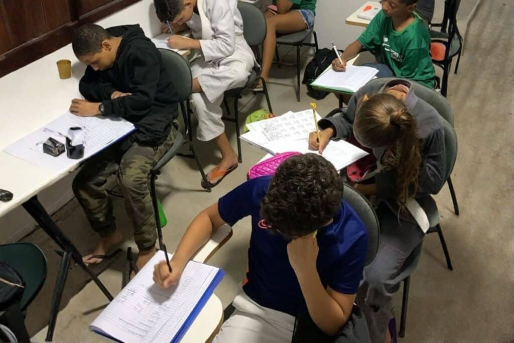 Projeto: Reforço Escolar