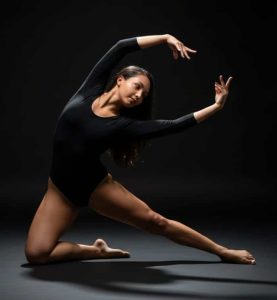 Dança Acadêmica - Professora Karyne Rocha